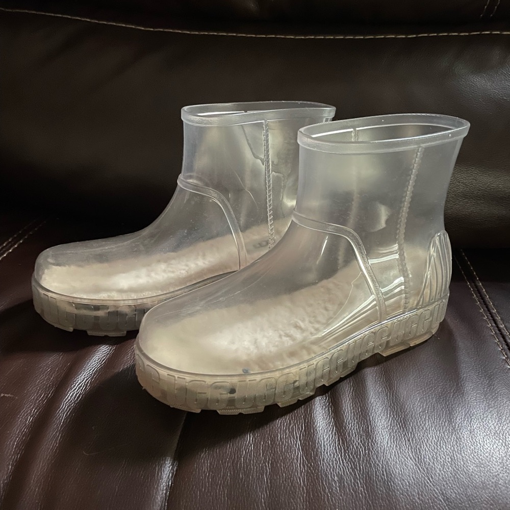 Women’s: UGG Drizlita Rain Boot (Size: 9)
